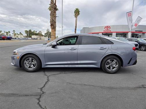 2023 Kia K5 LXS