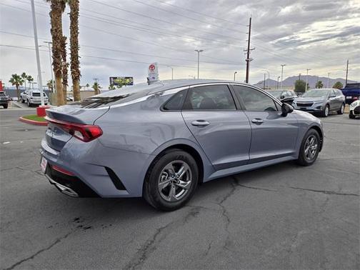 2023 Kia K5 LXS