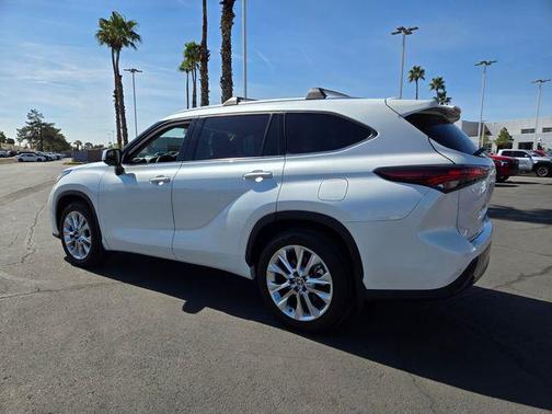 2024 Toyota Highlander Limited