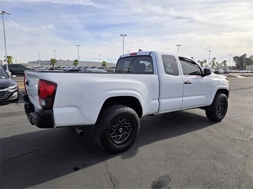 2019 Toyota Tacoma SR