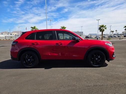 2025 Honda HR-V 2WD Sport