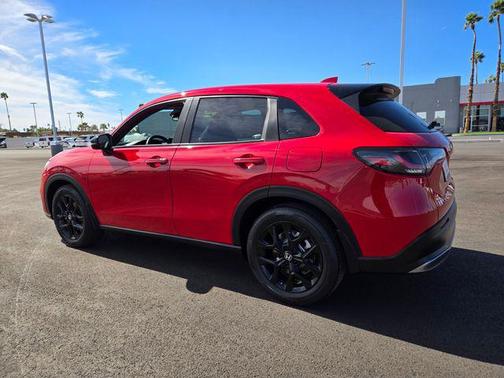 2025 Honda HR-V 2WD Sport