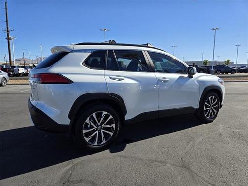 2024 Toyota Corolla Cross XLE