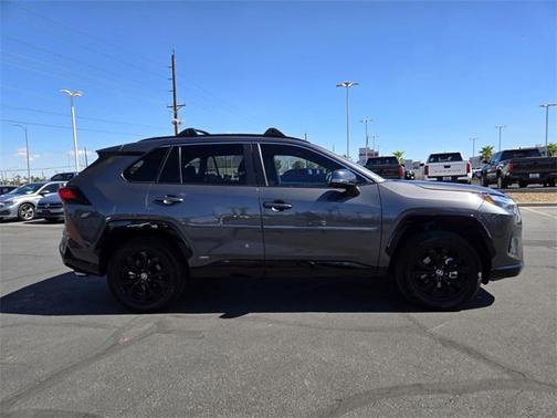 2024 Toyota RAV4 Hybrid SE