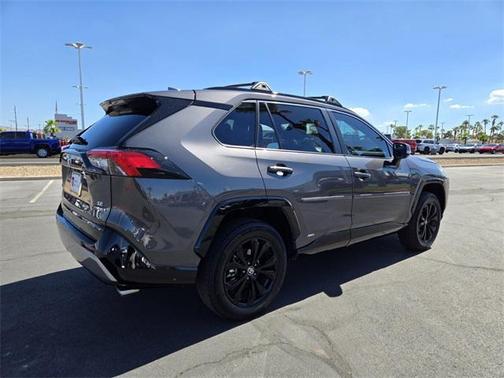 2024 Toyota RAV4 Hybrid SE