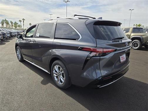 2025 Toyota Sienna Limited