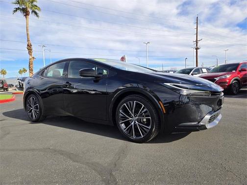 2025 Toyota Prius XLE