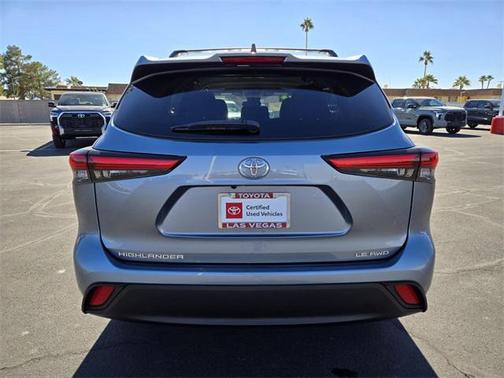 2022 Toyota Highlander LE