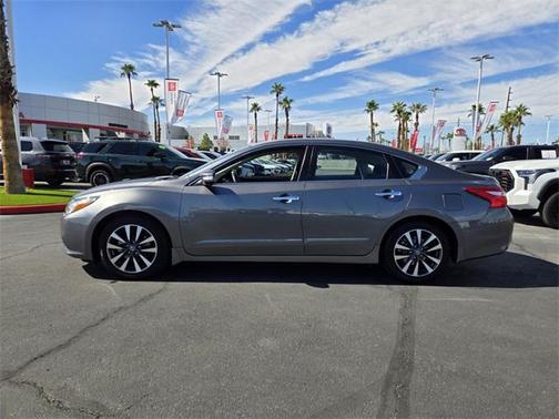 2017 Nissan Altima 2.5 SV