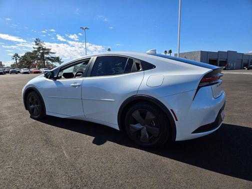 2023 Toyota Prius LE