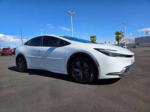 2023 Toyota Prius LE