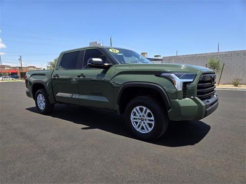 2022 Toyota Tundra SR5