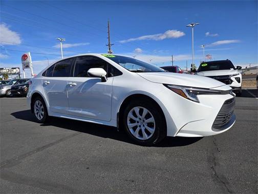 2024 Toyota Corolla Hybrid LE