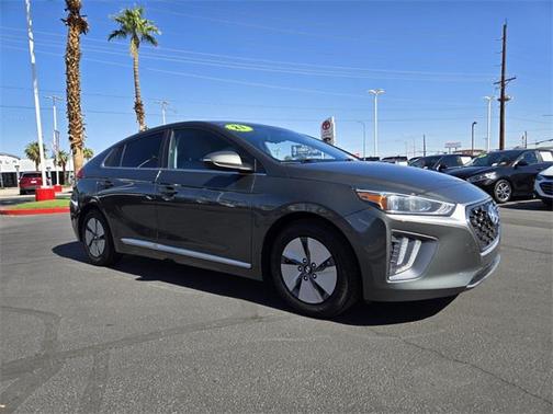 2021 Hyundai IONIQ Hybrid SE