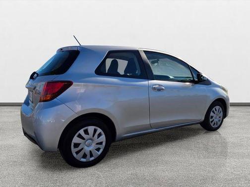 Classic Silver Metallic 2016 Toyota Yaris L