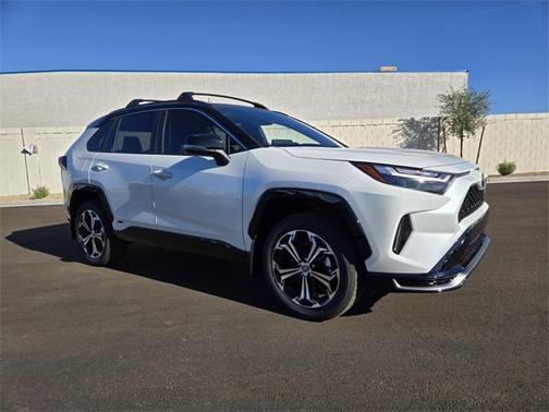 2025 Toyota RAV4 Hybrid SE
