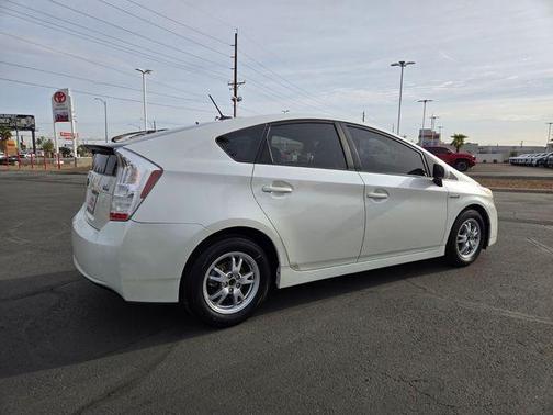 2010 Toyota Prius One