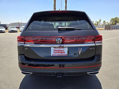 2024 Volkswagen Atlas 2.0T SE w/Technology 4MOTION