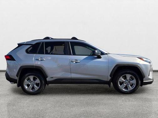 Silver Sky Metallic 2025 Toyota RAV4 Hybrid LE
