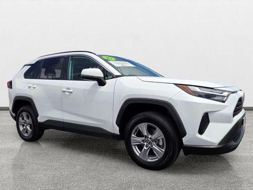 Ice 2025 Toyota RAV4 XLE