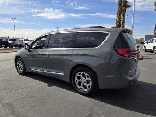 2023 Chrysler Pacifica Limited
