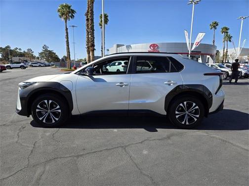 2024 Toyota bZ4X XLE