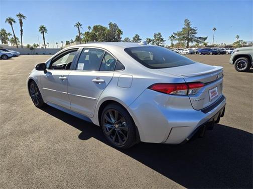 2026 Toyota Corolla Hybrid SE