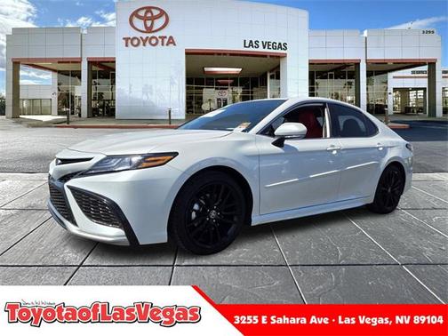 Wind Chill Pearl 2024 Toyota Camry Hybrid SE