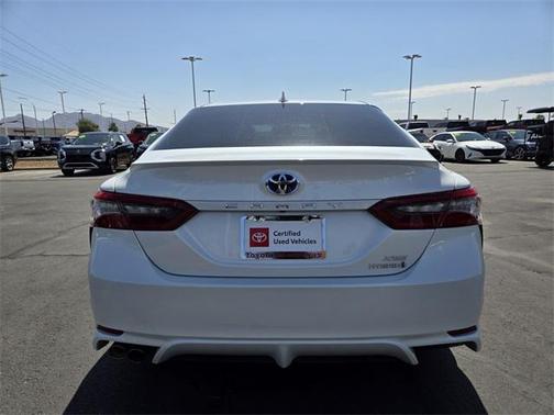 Wind Chill Pearl 2024 Toyota Camry Hybrid SE