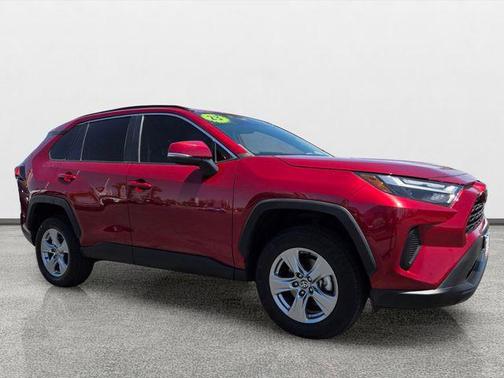 Pearl 2023 Toyota RAV4 XLE