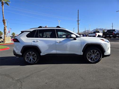 2023 Toyota RAV4 Hybrid XLE Premium