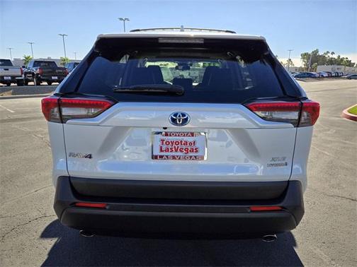 2023 Toyota RAV4 Hybrid XLE Premium