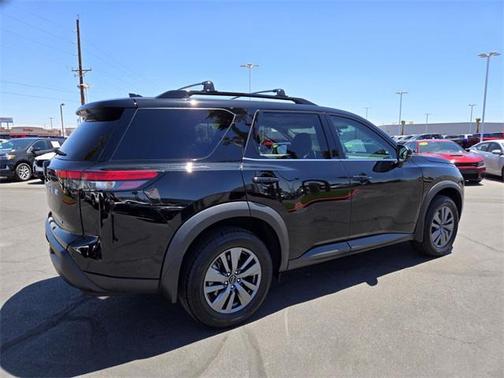 2024 Nissan Pathfinder SV FWD