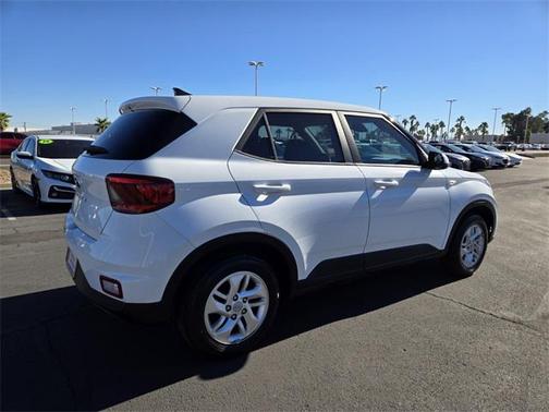2021 Hyundai VENUE SE