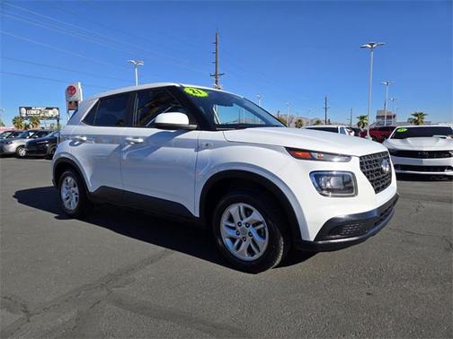 2021 Hyundai VENUE SE