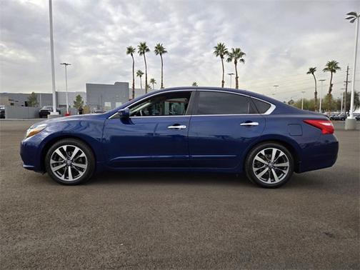 2016 Nissan Altima 2.5 SR