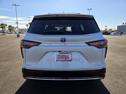 2025 Toyota Sienna Limited