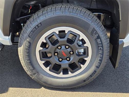 2025 Toyota 4Runner TRD Off Road