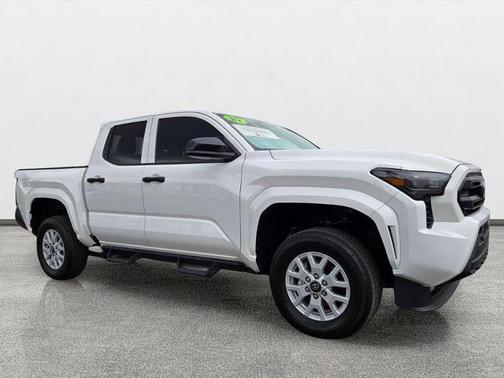 2025 Toyota Tacoma SR