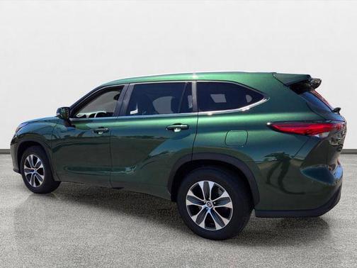 Cypress 2023 Toyota Highlander XLE