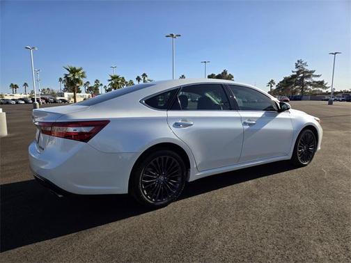 2018 Toyota Avalon Touring