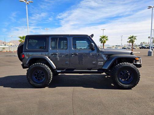 2022 Jeep Wrangler Unlimited Sahara