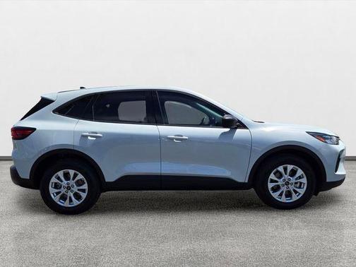 Space Silver Metallic 2025 Ford Escape Active