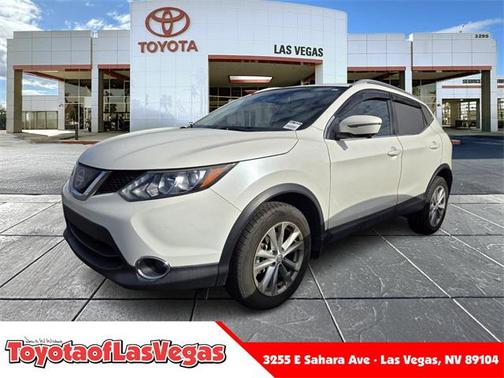 2018 Nissan Rogue Sport SV