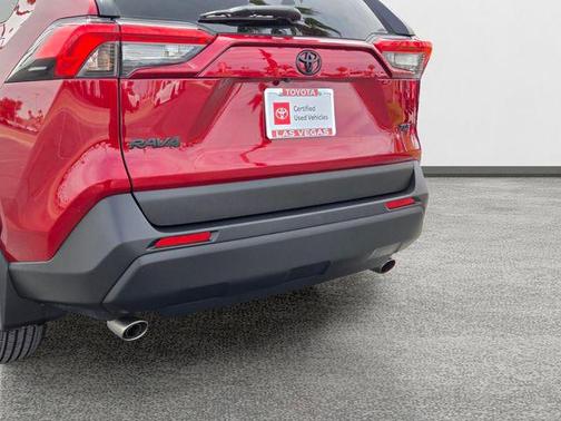 Ruby Flare Pearl 2025 Toyota RAV4 XLE