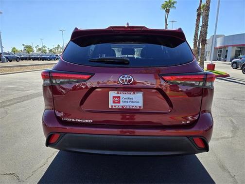2023 Toyota Highlander XLE