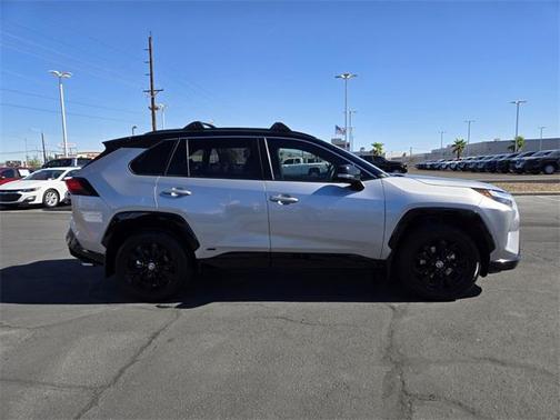 2024 Toyota RAV4 Hybrid SE