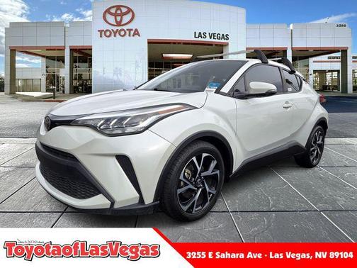 Blizzard Pearl 2021 Toyota C-HR XLE