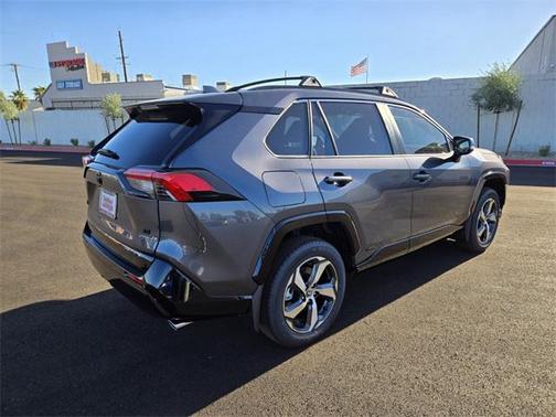 2025 Toyota RAV4 Hybrid SE