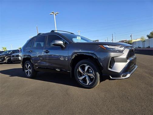 2025 Toyota RAV4 Hybrid SE